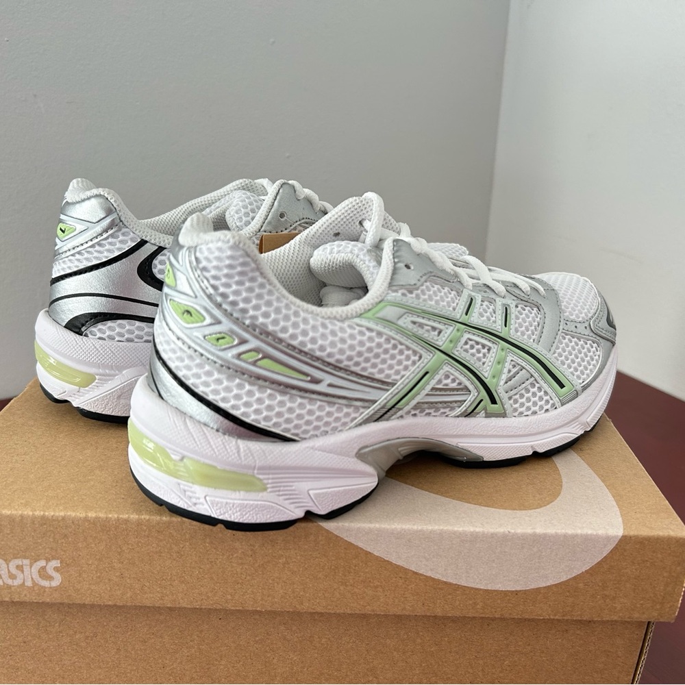 Asics Women's GEL-1130 Shoe - Picture 3 of 8